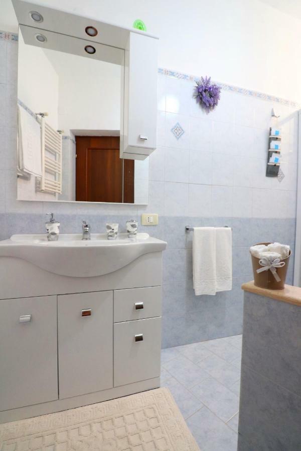 La Rosa Del Sud - De Vivo Realty Sorrento Appartement Buitenkant foto